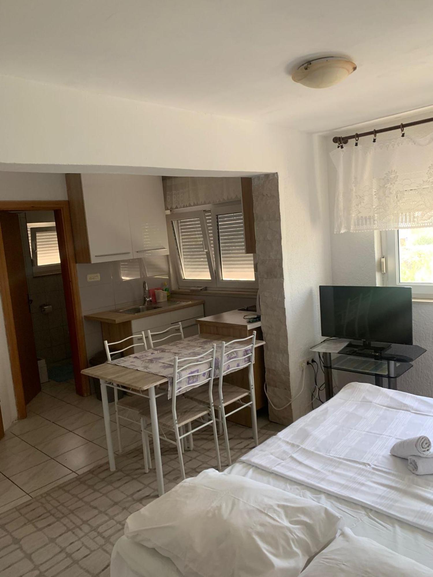 Apartmani Kutlesa Vodice Exterior photo
