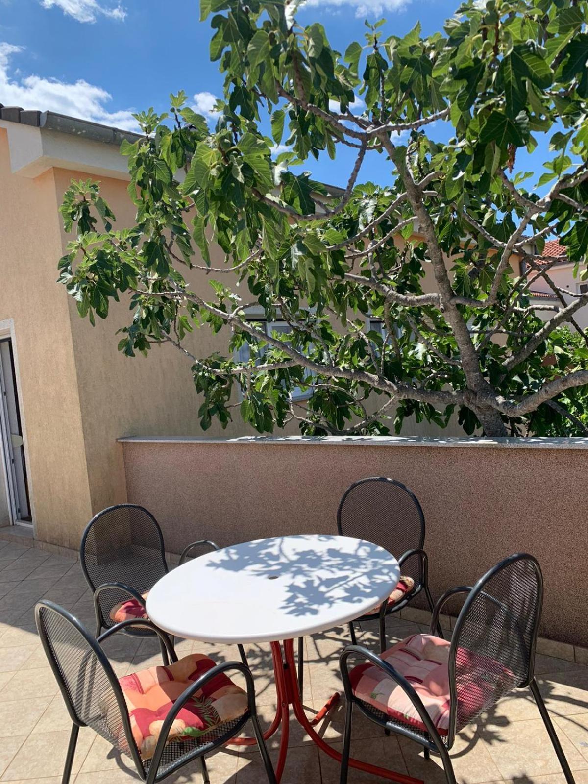Apartmani Kutlesa Vodice Exterior photo